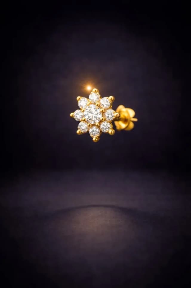 SILVER WITH GOLD PLATED NOSE PIN-1